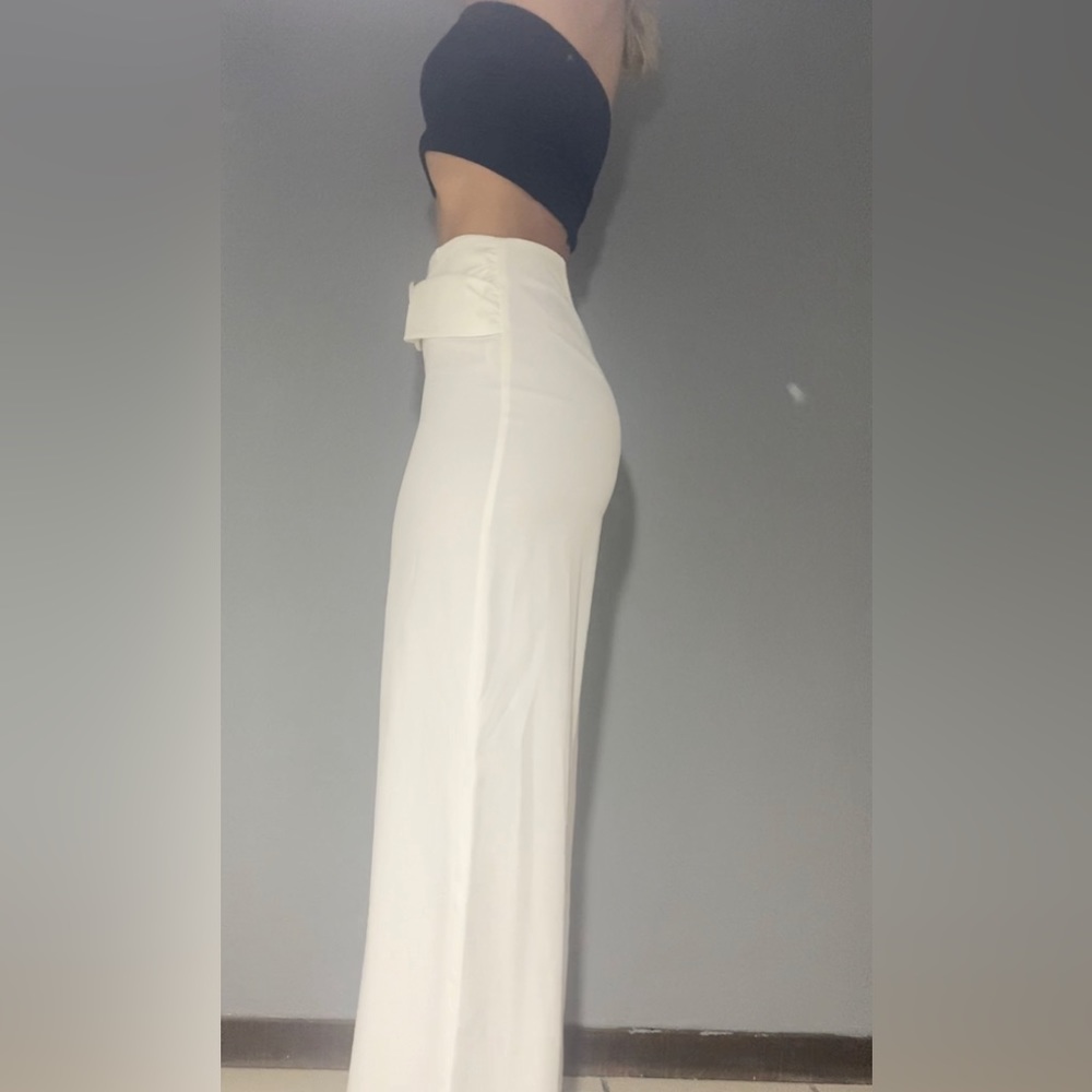 ✨NWT✨ White Palazzo Pants - Small